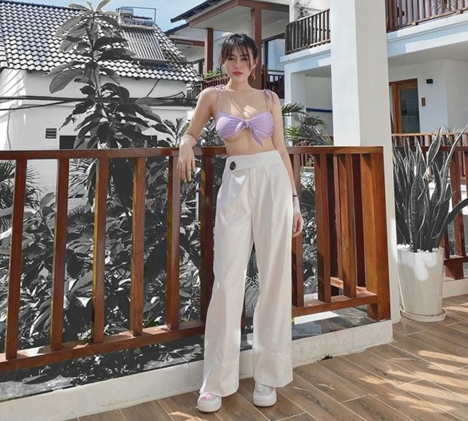 Bạn thân của người yêu Quang Hải cho biết muốn tập trung phát triển những lĩnh vực bản thân yêu thích. "Mục tiêu trước mắt của mình là tập trung phát triển chuyên môn. Là một người thích gì thì sẽ làm cho bằng được, mình có mục tiêu rất rõ ràng cho tương lai".