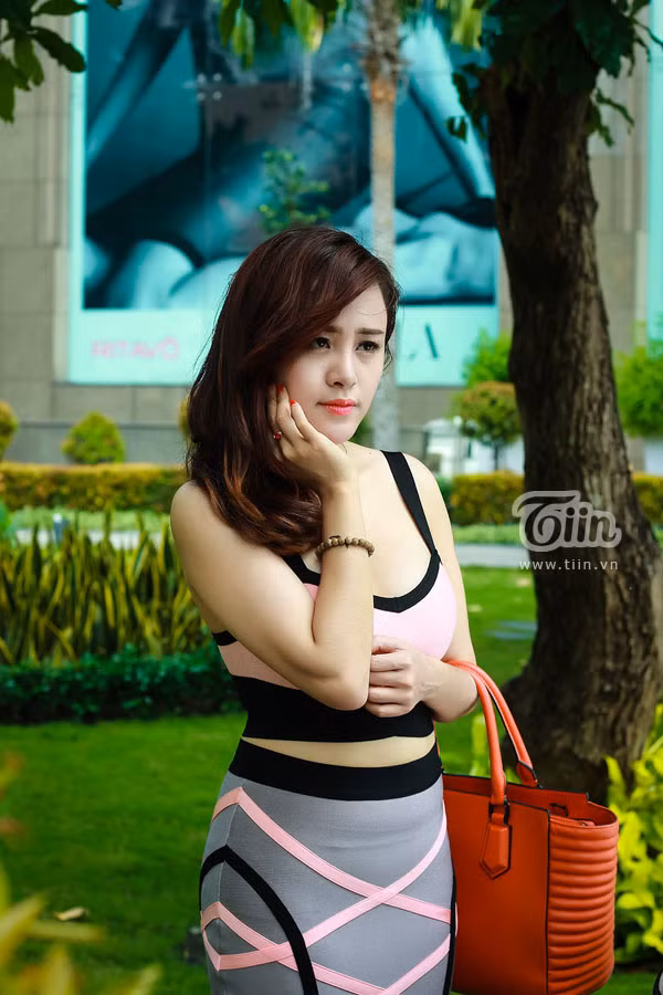 Bà Tưng cho biết đang dồn nhiều công sức để rũ bỏ hình tượng phản cảm trong suốt thời gian qua.