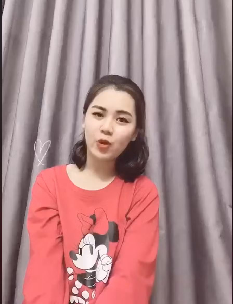 Đáp lại tình cảm của chồng, vợ Quế Ngọc Hải cũng làm hẳn một clip chúc anh có một Valentine vui vẻ, thật nhiều sức khoẻ.