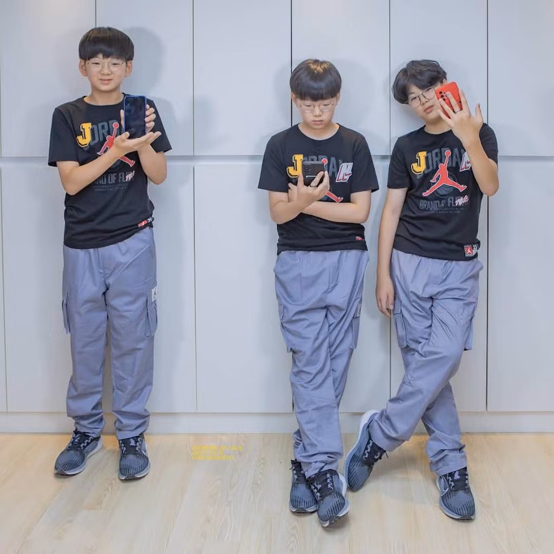 Nhưng nét mặt thì vẫn giữ nguyên