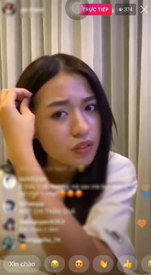 Mới đây nhất, trên một livestream giao lưu với dân mạng, hot girl "bắp cần bơ" Trần Thanh Tâm đã có những phát ngôn phản cảm liên quan đến việc tại sao bản thân không học tại trường Hutech.