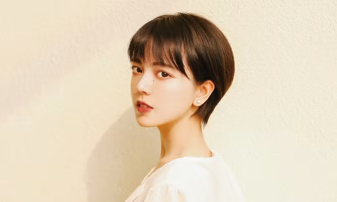 Nữ sinh tiết lộ cô có ý định hoạt động trong lĩnh vực giải trí và muốn thử sức kinh doanh thời trang.