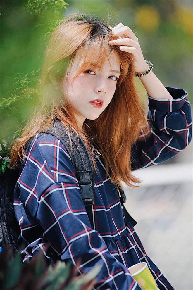 Trang cá nhân của cô thu hút hơn 48.000 lượt theo dõi. Theo Châu Thư, trong số đó, hơn 2/3 tài khoản là của người nước ngoài, chủ yếu đến từ Hàn Quốc, Nhật Bản, Trung Quốc.