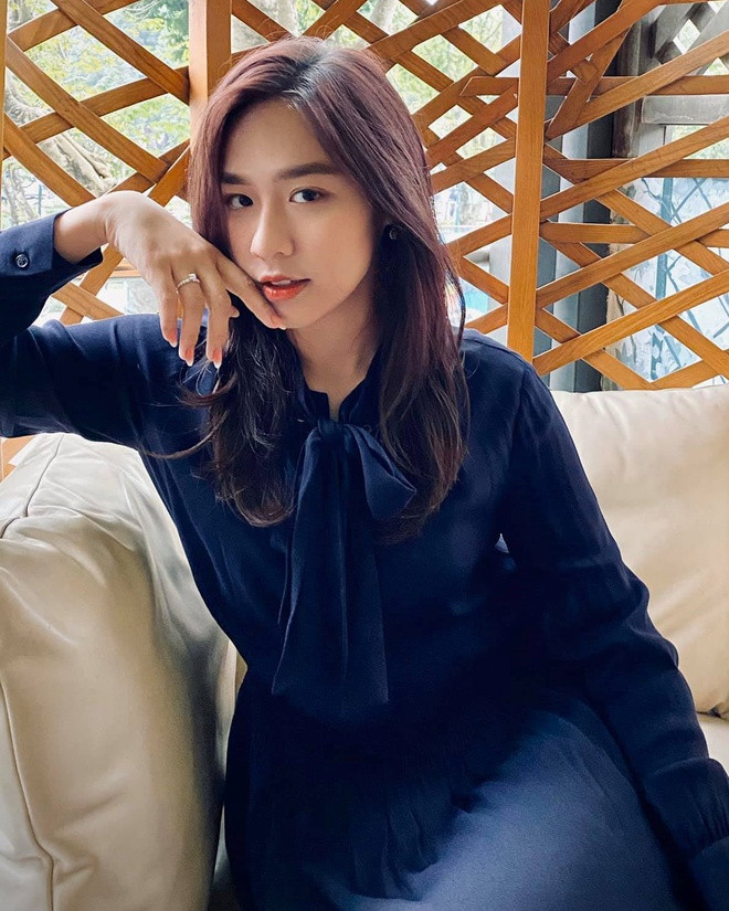 Với bảng thành đáng nể về học tập lẫn đấu trường nhan sắc, Hà My hiện nhận về “cơn mưa” lời khen và sự ủng hộ từ khán giả khi theo đuổi sự nghiệp truyền hình.