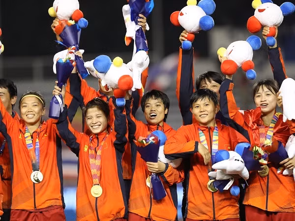 Doi tuyen nu Viet Nam bi 'xu' 500 trieu tien thuong: VFF noi gi?-Hinh-2