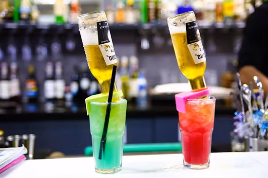 “Nong bong tay” bia trai cay up nguoc - mon lai rai moi cua gioi tre-Hinh-6