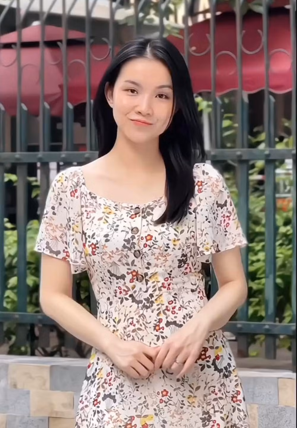 Mới đây, trên trang cá nhân của Hoa hậu Hoàn vũ Việt Nam đăng tải đoạn clip Hoa hậu Thùy Lâm bắt trend TikTok.