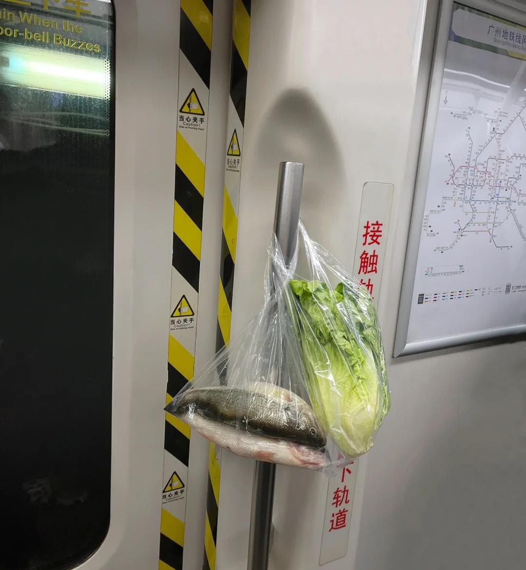 Có gia đình nào đó đã không còn bữa tối...