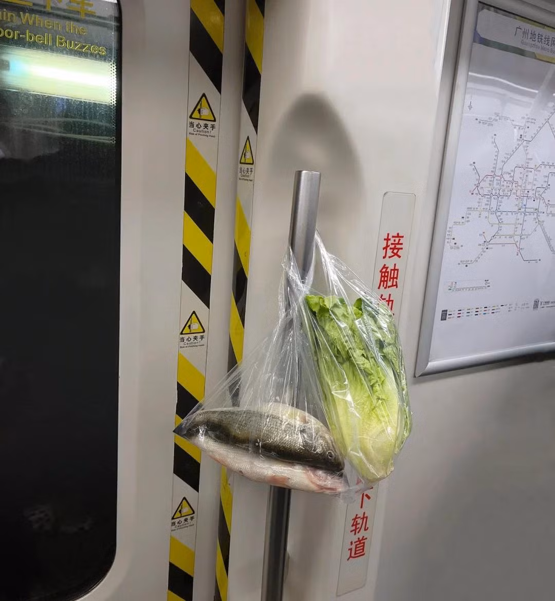 Có gia đình nào đó đã không còn bữa tối...