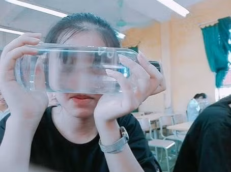 Hiện những bức ảnh trên đang thu hút sự quan tâm của CĐM và nhận về nhiều bình luận từ đông đảo cư dân mạng.