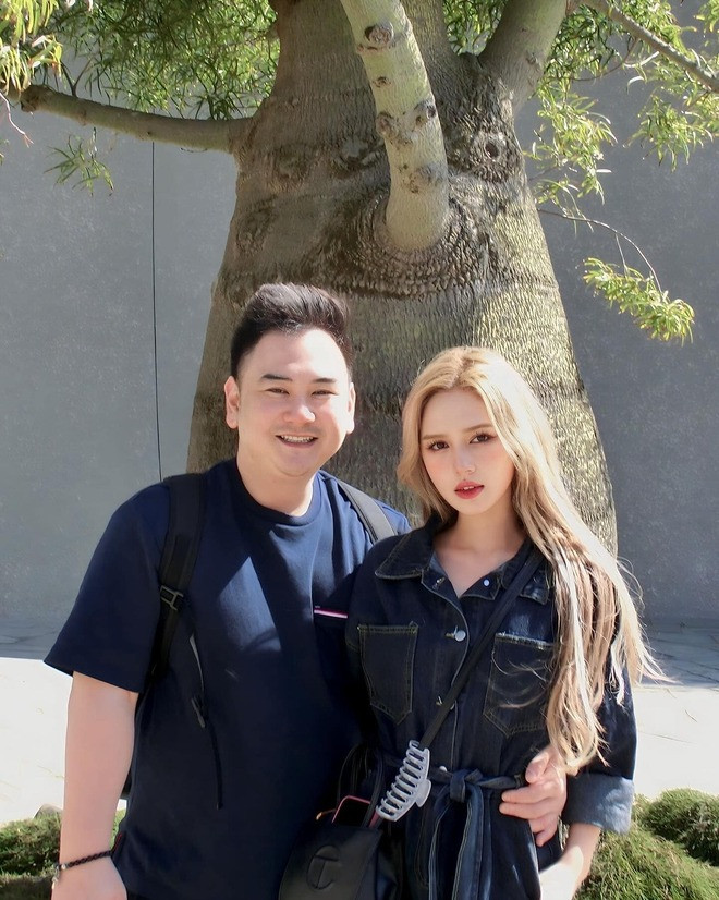 Tuy nhiên tháng 6 vừa qua, Xoài Non và Xemesis chính thức thông báo cả hai đã ly hôn khiến nhiều người tiếc nuối cho chuyện tình đẹp.