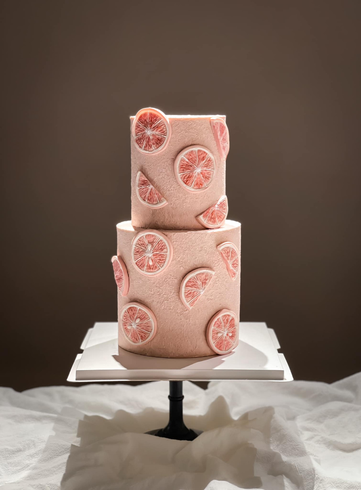 Giá cho mỗi chiếc bánh như thế này lên tới hàng triệu đồng, những chiếc bánh túi có giá 4-5 triệu/sản phẩm.