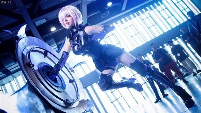 Nàng coser thường hóa thân thành nhiều nhân vật khác nhau.