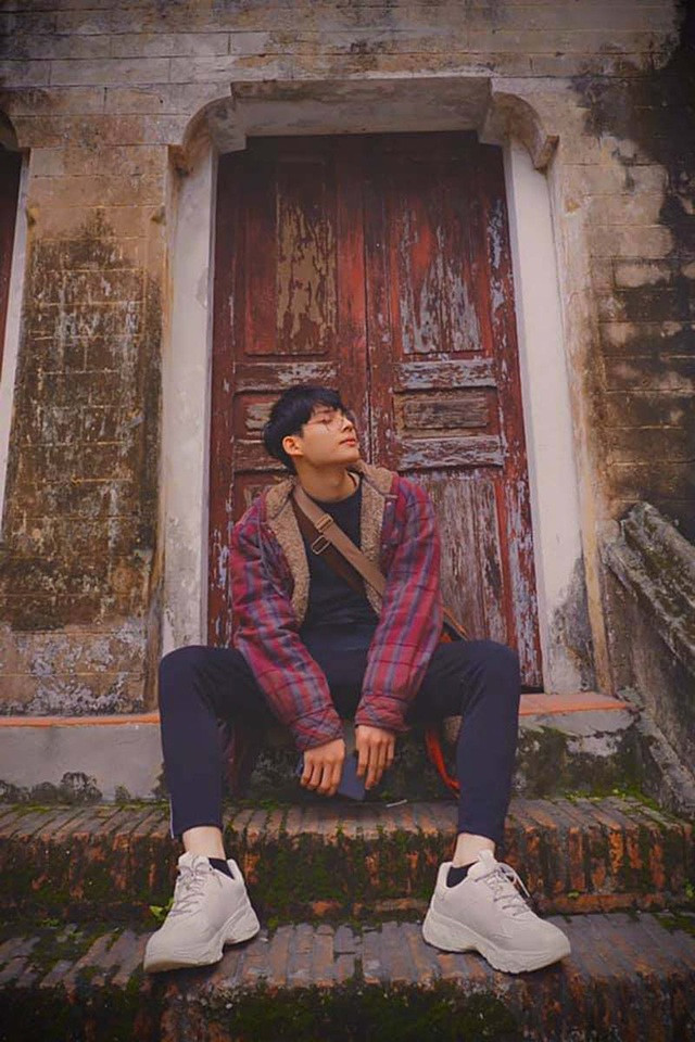 Anh chàng hiện sở hữu hơn 8.000 lượt theo dõi trên trang cá nhân.