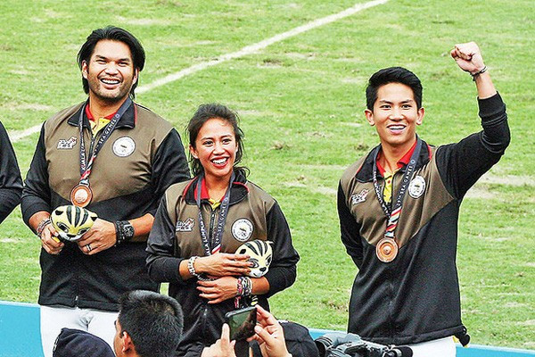 Công chúa Azemah tham dự SEA Games năm nay với tư cách là thành viên đội tuyển polo nữ của Brunei.