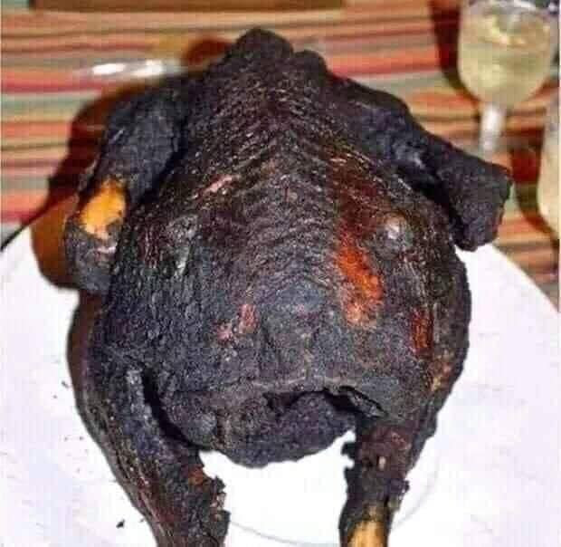 Vịt sấy giòn vị than...