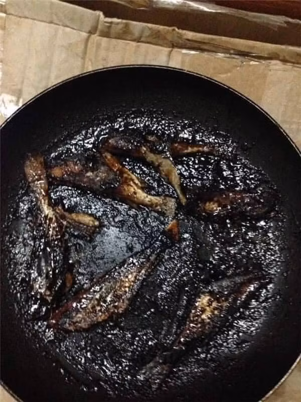 Kiếp nạn thứ 82 của cái chảo chống dính