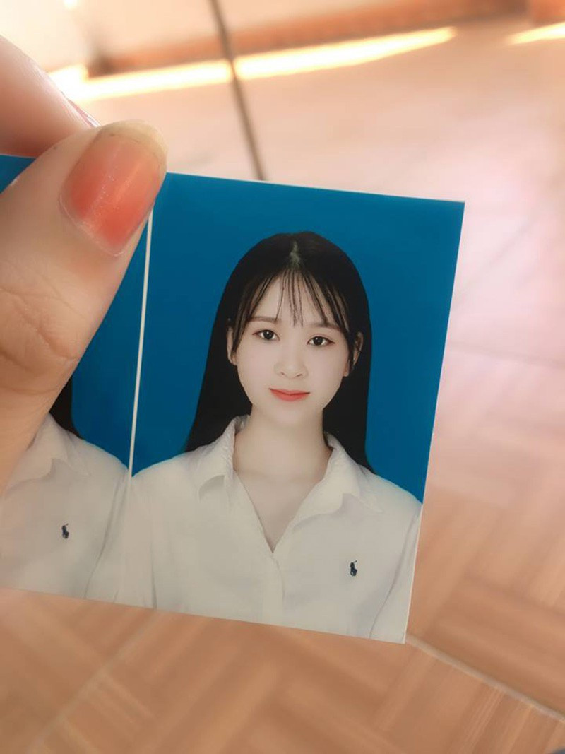 Ảnh thẻ của Thảo Vi khiến bao người mê mẩn.