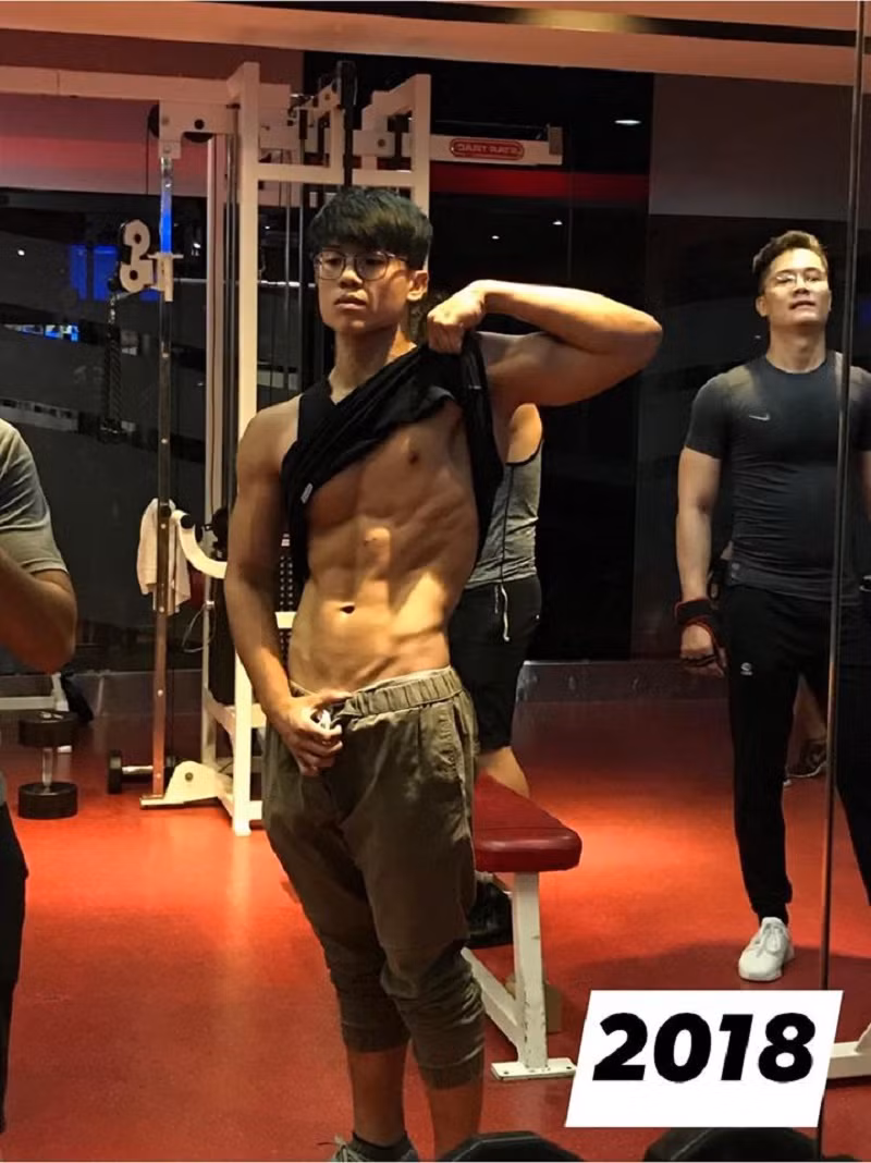 Nhận thấy việc nhịn ăn có hại, Quốc Vinh bắt đầu tìm đến với gym. Do thân hình quá khổ nên trong vòng 1-2 năm đầu, cơ thể không có quá nhiều sự khác biệt. Cho đến năm 2017, chàng trai mới thật sự cảm nhận được việc cơ thể đang ốm đi, các cơ thì săn lại.