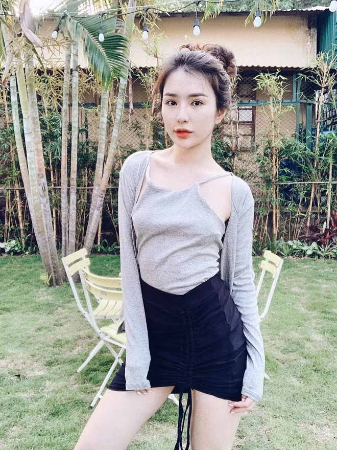 Nhan sắc của cô gái rửa bát - Thùy Dương được CĐM đánh giá có nét đẹp "trong veo".