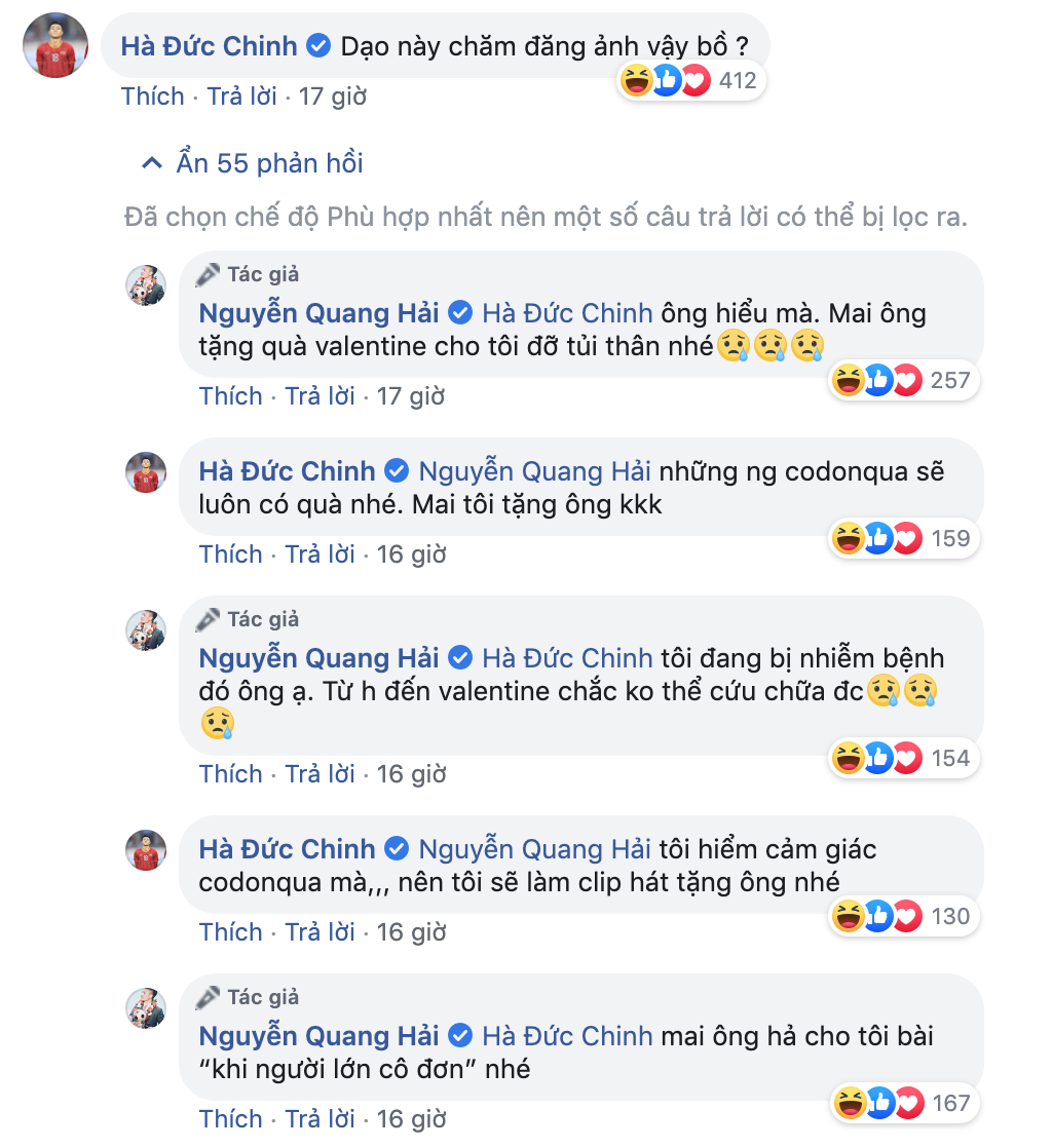 Trong lúc nói chuyện qua lại với Hà Đức Chinh bên dưới phần bình luận, Quang Hải tiết lộ anh đang dính virus codonqua, không có quà Valentine nên muốn được đồng đội hát tặng ca khúc "Khi người lớn cô đơn".