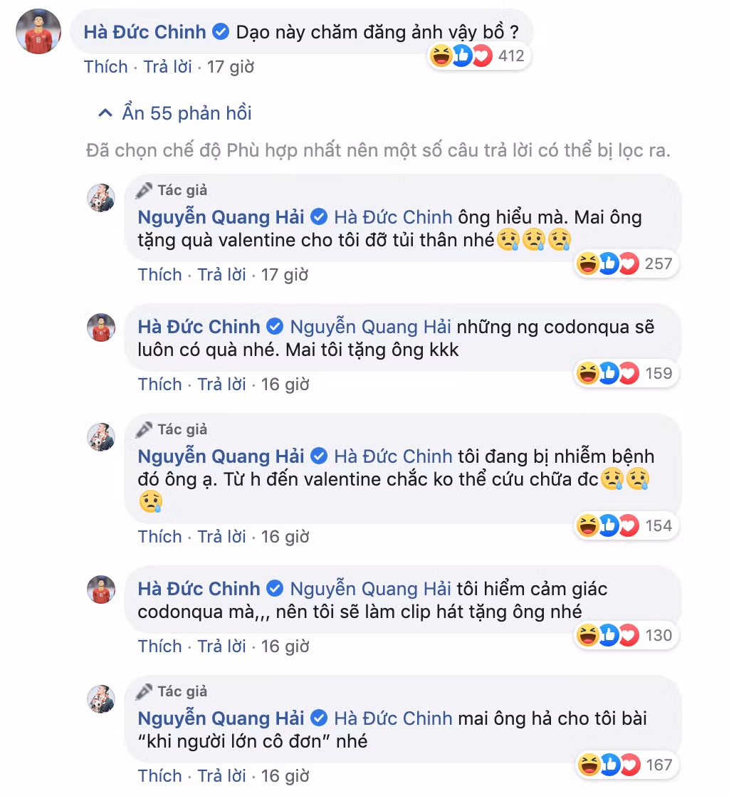 Trong lúc nói chuyện qua lại với Hà Đức Chinh bên dưới phần bình luận, Quang Hải tiết lộ anh đang dính virus codonqua, không có quà Valentine nên muốn được đồng đội hát tặng ca khúc "Khi người lớn cô đơn".