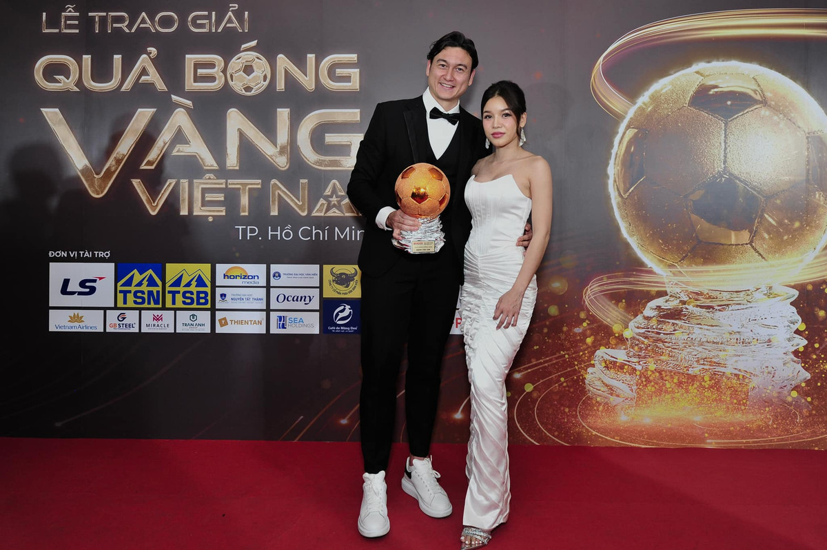 Ban gai Dang Van Lam tiet lo dieu thu hut nhat o ban trai