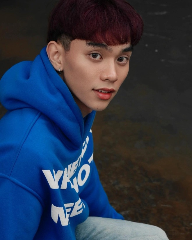 Anh chàng cao kều sở hữu video nhảy cực duyên dáng với 48 triệu lượt xem sau 5 ngày đăng tải.