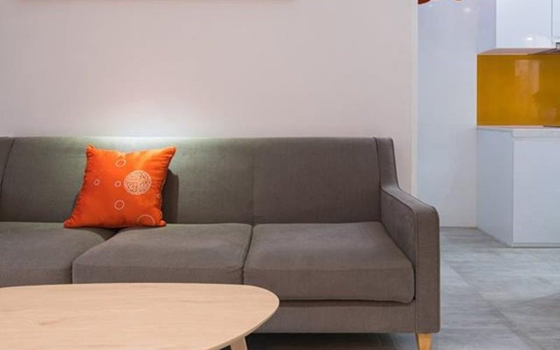 Căn nhà là sự hòa trộn nhuần nhuyễn giữa kiến trúc truyền thống, mang đậm hồn quê Việt Nam và kiến trúc Bắc Âu.