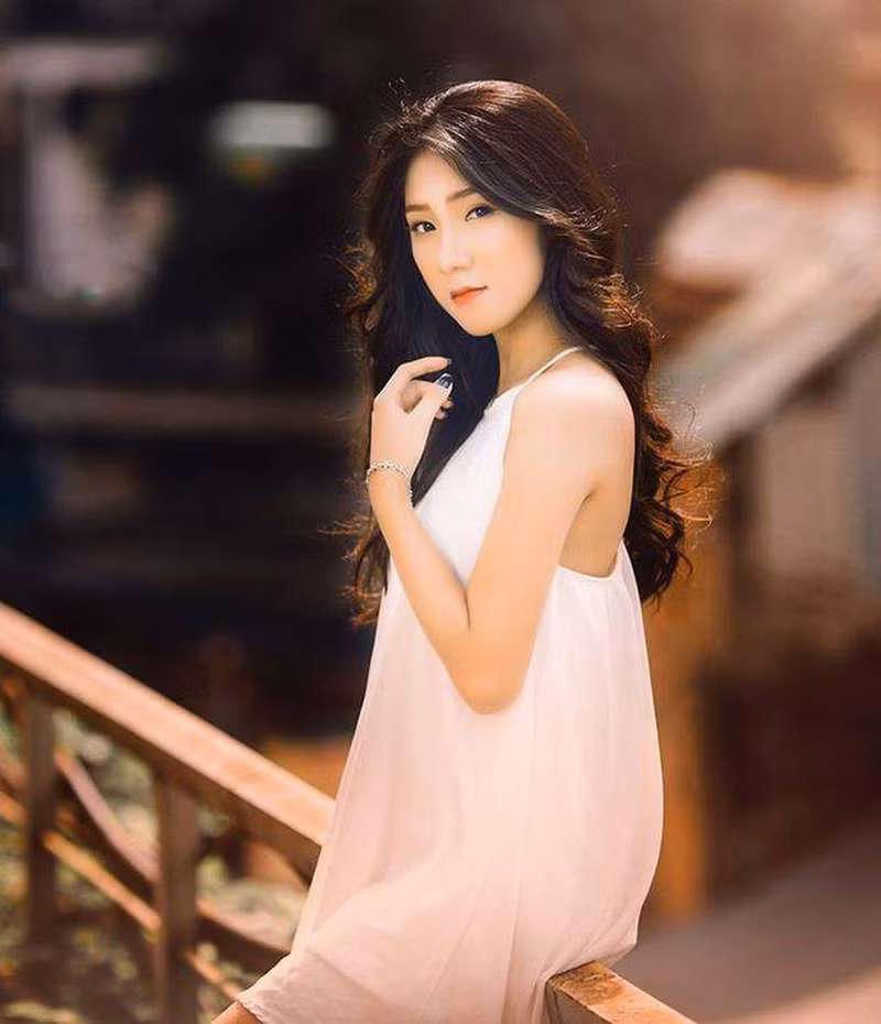 Mục tiêu của nữ sinh này đặt ra cho mình chính là đạt kết quả học tập tốt, tham gia các hoạt động và luôn sống vui vẻ, hạnh phúc với những gì mình đang có.