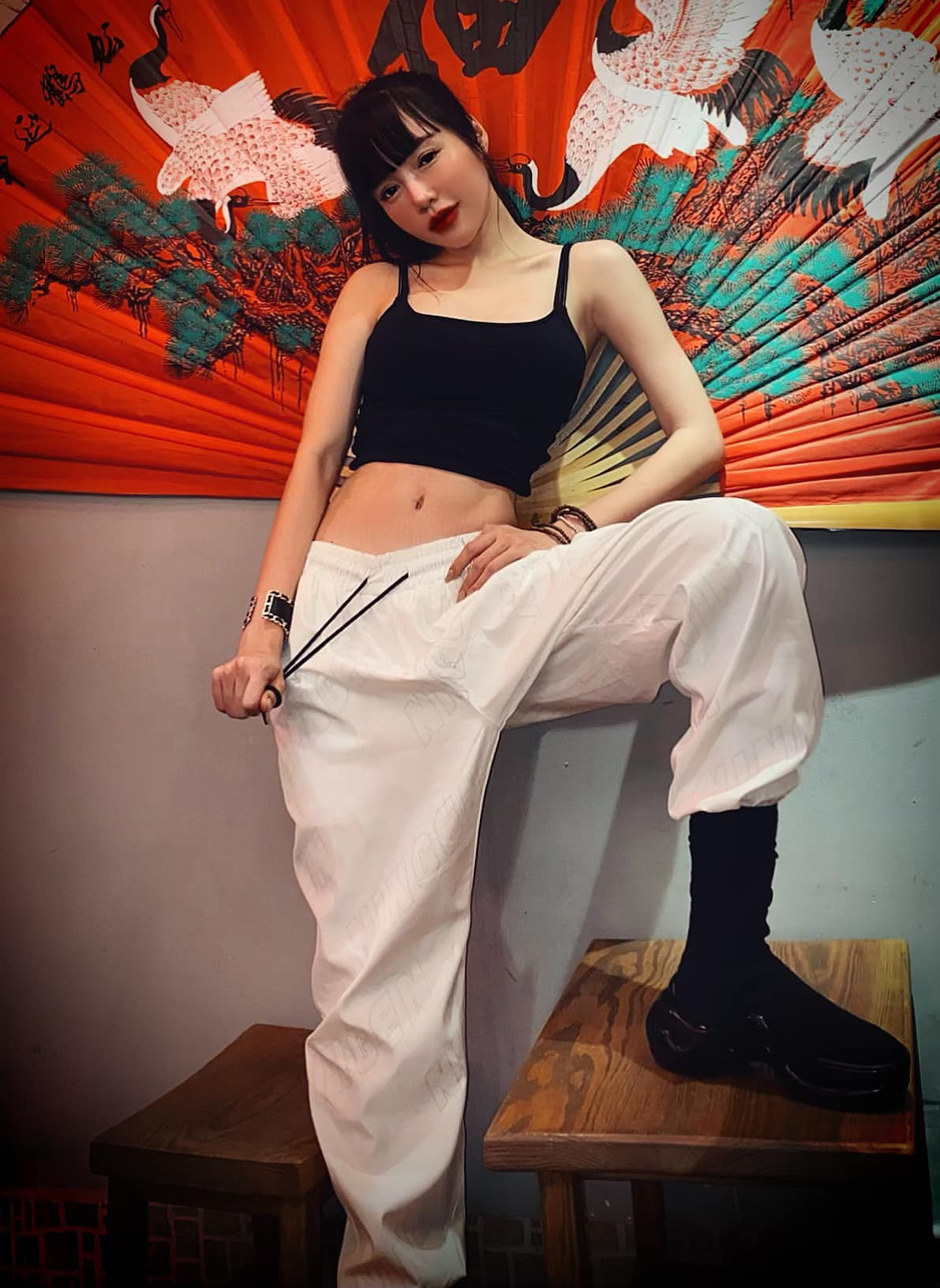 Vào ngày 15/1, cô nàng bất ngờ ngất xỉu ngay trên thảm đỏ tại một sự kiện khiến người hâm mộ lo lắng. Sau sự cố, hot girl gửi lời cảm ơn tới những người đã quan tâm, hỏi thăm cô.