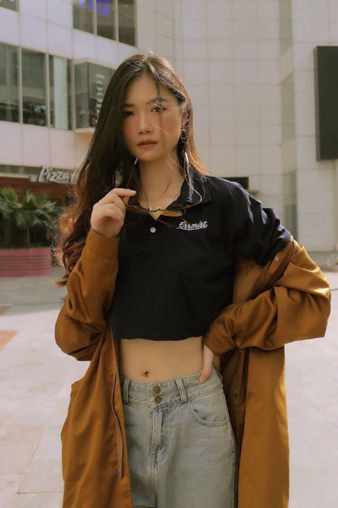 Với Nhi, con gái hiện đại không chỉ cần ngoại hình ưa nhìn mà còn cần kiến thức chắc, vốn sống ổn, biết đối nhân xử thế. (Ảnh: NVCC)