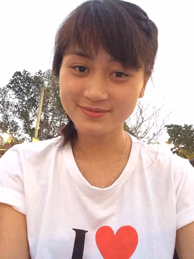 Thanh Thảo sở hữu khuôn mặt xinh xắn, dễ thương với những đường nét thanh tú, hài hòa. Cô đang là một trong những nữ VĐV được yêu mến và săn đón nhất trong cộng đồng mạng xã hội.