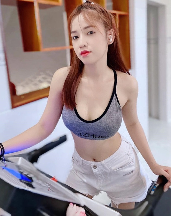  Puka (tên thật Nguyễn Kiều Cẩm Thơ) là diễn viên được giới trẻ yêu thích. Cô sở hữu gương mặt và ngoại hình ưa nhìn, cũng như sự duyên dáng trong lối diễn xuất nhằm mang lại tiếng cười cho khán giả.