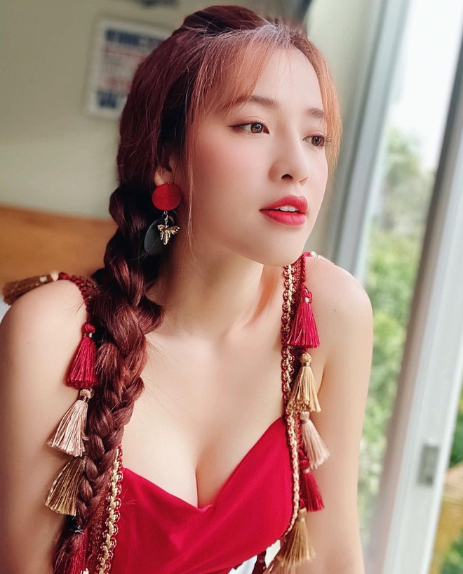 Tuy nhiên, ăn đêm là thói quen rất có hại, âm thầm tàn phá sức khỏe mà nhiều người không hay biết. Đây là nguyên nhân hàng đầu gây béo phì, thừa cân bởi vào ban đêm, quá trình trao đổi chất diễn ra chậm hơn so với ban ngày nên rất khó tiêu hóa.