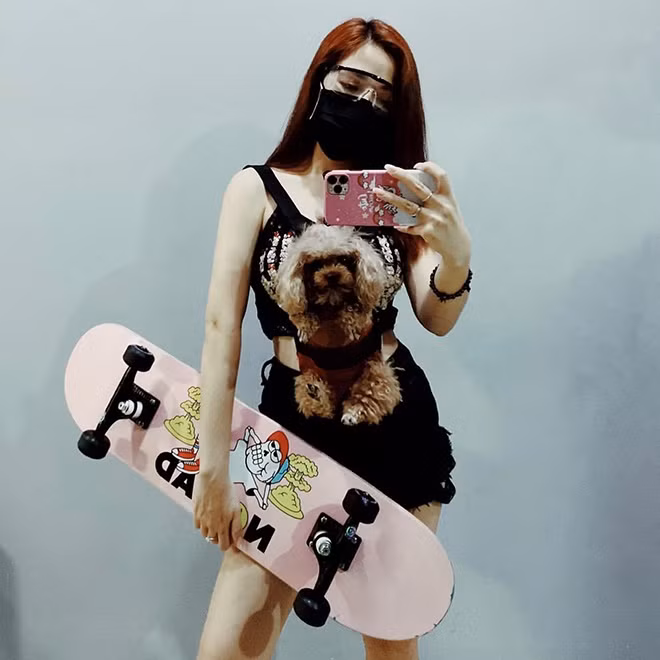 Bí quyết duy trì vóc dáng thon thả của nữ diễn viên Puka đến từ những thói quen sống đơn giản, dễ áp dụng nhưng mang lại hiệu quả cao. Khi được người hâm mộ hỏi về cách giảm cân, giảm mỡ bụng, nữ diễn viên phim Gạo nếp gạo tẻ cho biết cô không bao giờ ăn đêm.