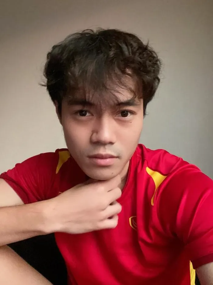 Nhiều người hâm mộ nam cầu thủ hi vọng anh sẽ tìm được người bạn đời đồng hành trong thời gian tới.