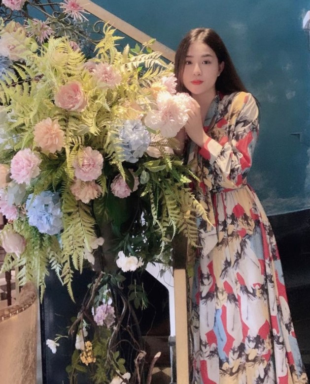 Cô cũng dành thời gian để tham gia các hoạt động thiện nguyện khi có thể sắp xếp công việc.