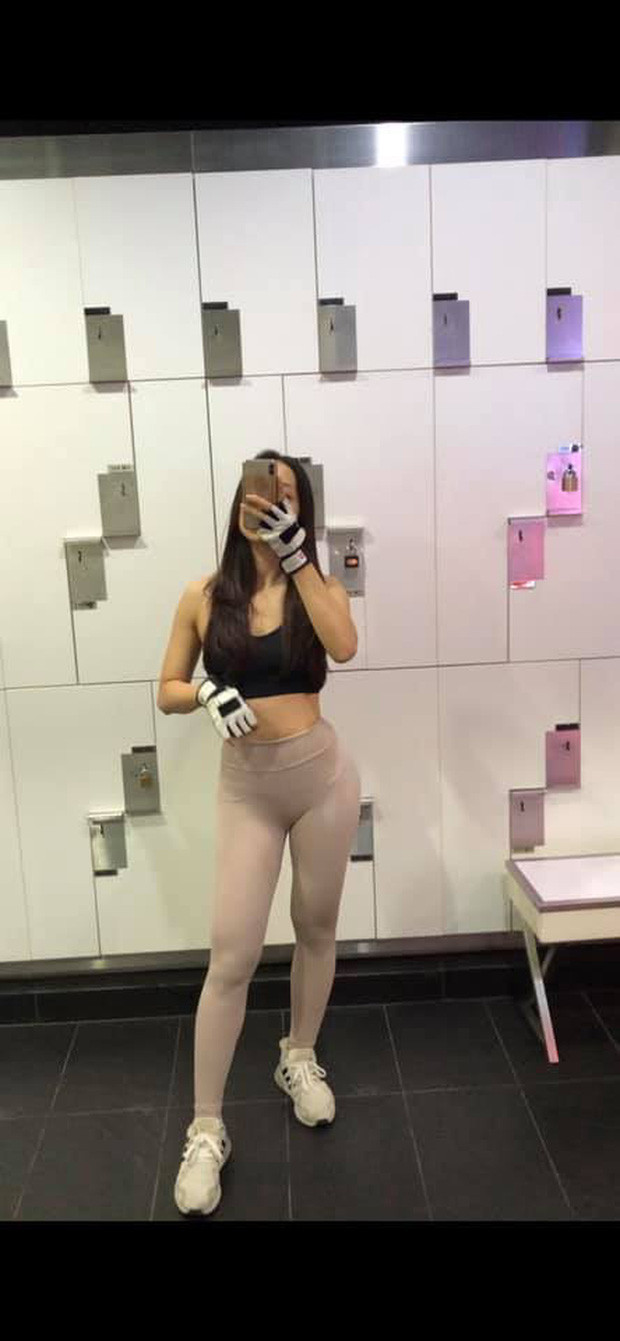 Tuy nhiên sau khi hẹn hò, Phương Linh phát hiện bạn trai có người thứ 3, với tính cách cá tính, mạnh mẽ, cô không chấp nhận san sẻ tình yêu và quyết định chia tay.