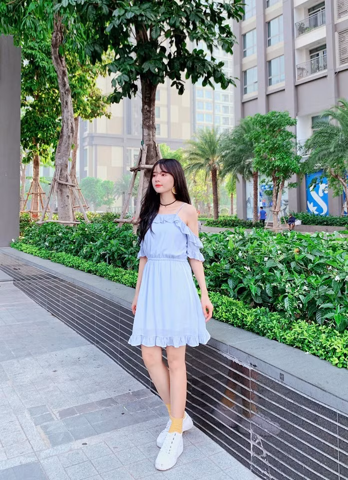 Sau 5 nam, nhan sac “hot girl anh the” khien nhieu nguoi “tan chay”-Hinh-10