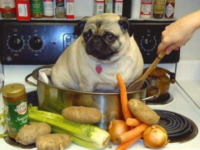 Cho vào nồi luôn khỏi cần chụp ảnh mất công. Ảnh: FBNV.