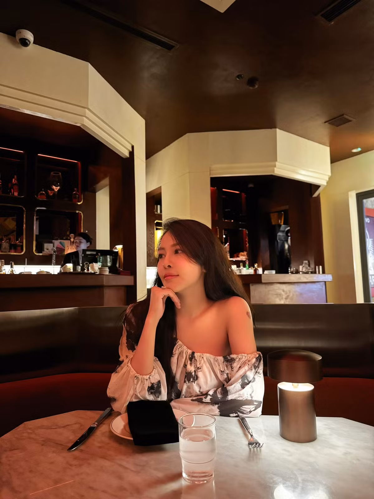 Nhìn lại trang cá nhân của Trâm Anh thời gian gần nhất, dễ thấy hot girl này thường xuyên chia sẻ những hình ảnh lạc quan và tràn đầy năng lượng tích cực.