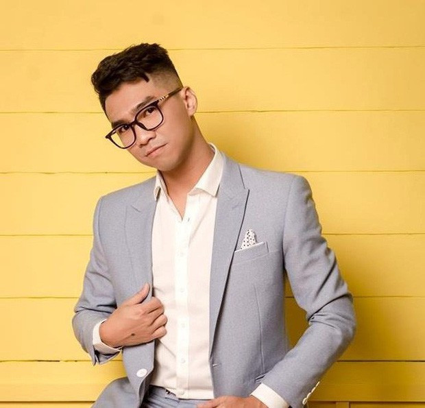 Anh chàng streamer vui tính PewPew hiện tại đã lui về hậu trường để tập trung vào kinh doanh, hiện anh đang sở hữu tới 3 tiệm bánh mỳ lớn ở Sài Gòn phục vụ anh em thưởng thức.