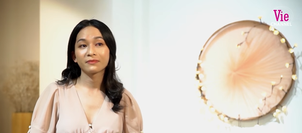 Trong đoạn clip giới thiệu nhân vật, Hà An xuất hiện với hình ảnh trẻ trung, nhẹ nhàng và xinh đẹp.