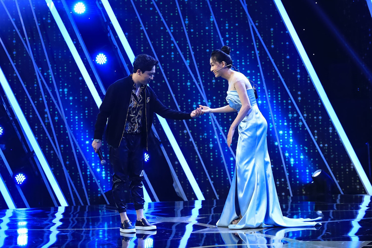 Hà An trải lòng về câu chuyện của mình, cô từng trải qua một mối tình, nhưng ngay từ đầu yêu nhau cô đã giấu kín chuyện mình người chuyển giới đó là lý do khiến cả 2 chia tay khi anh chàng biết được sự thật.