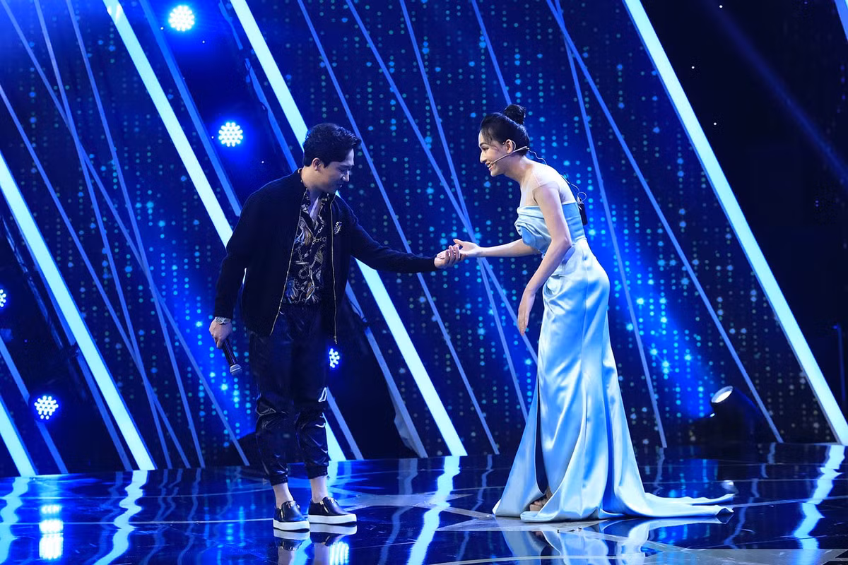 Hà An trải lòng về câu chuyện của mình, cô từng trải qua một mối tình, nhưng ngay từ đầu yêu nhau cô đã giấu kín chuyện mình người chuyển giới đó là lý do khiến cả 2 chia tay khi anh chàng biết được sự thật.