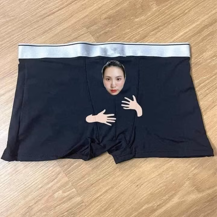 Các thiết kế quần lót nam với form dáng boxer được in thêm họa tiết độc nhất vô nhị.