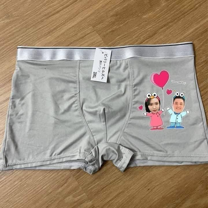 Có kiểu thiết kế còn in hình cặp đôi lên.