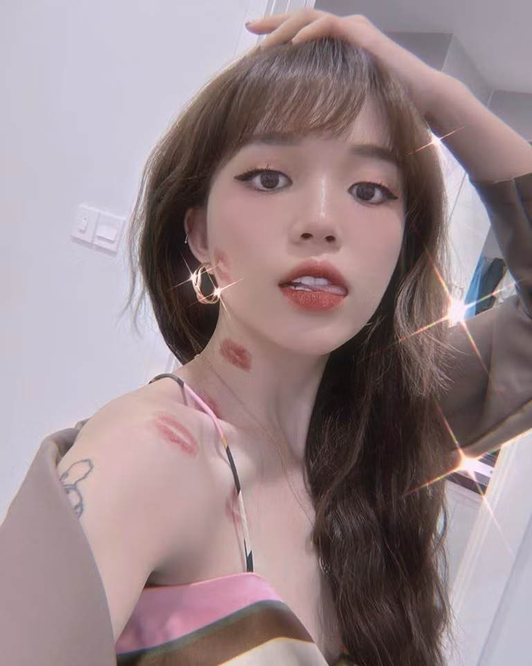 Scandal này với Linh Ngọc Đàm gây ảnh hưởng không nhỏ tới danh tiếng và hình tượng Midu xây dựng bấy lâu nay.