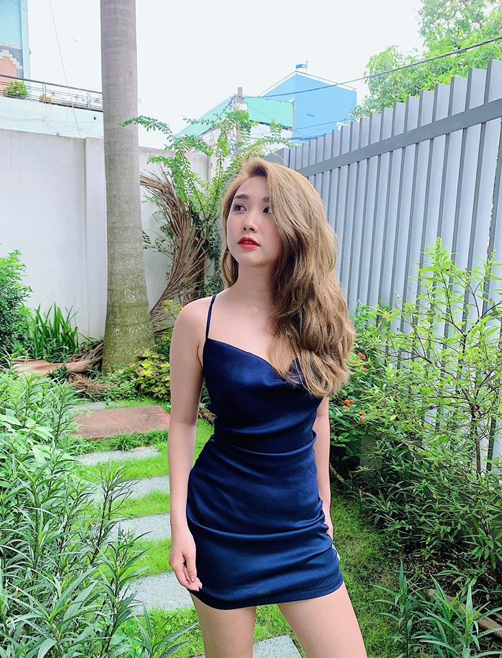 Trước đó, Thanh Mèo từng khiến NHM bất ngờ khi lấn sân làm người mẫu ảnh sau chia tay với Bùi Tiến Dũng.